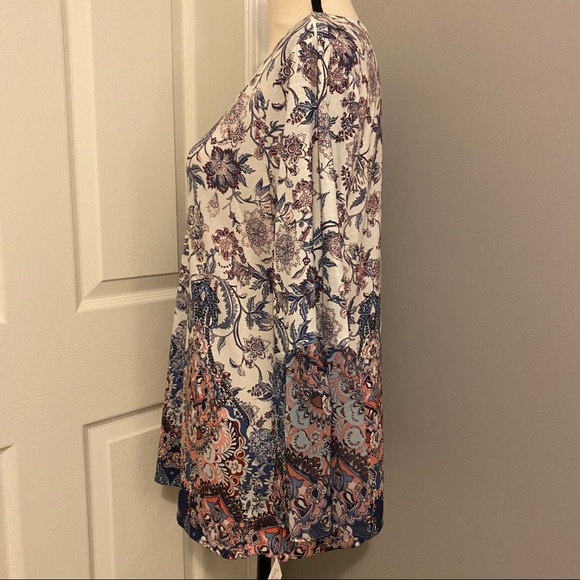 STYLE & CO Floral Print Sheer Flare Sleeve Top - Picture 6 of 13